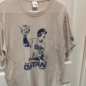 Men's Beige Graphic T-Shirt